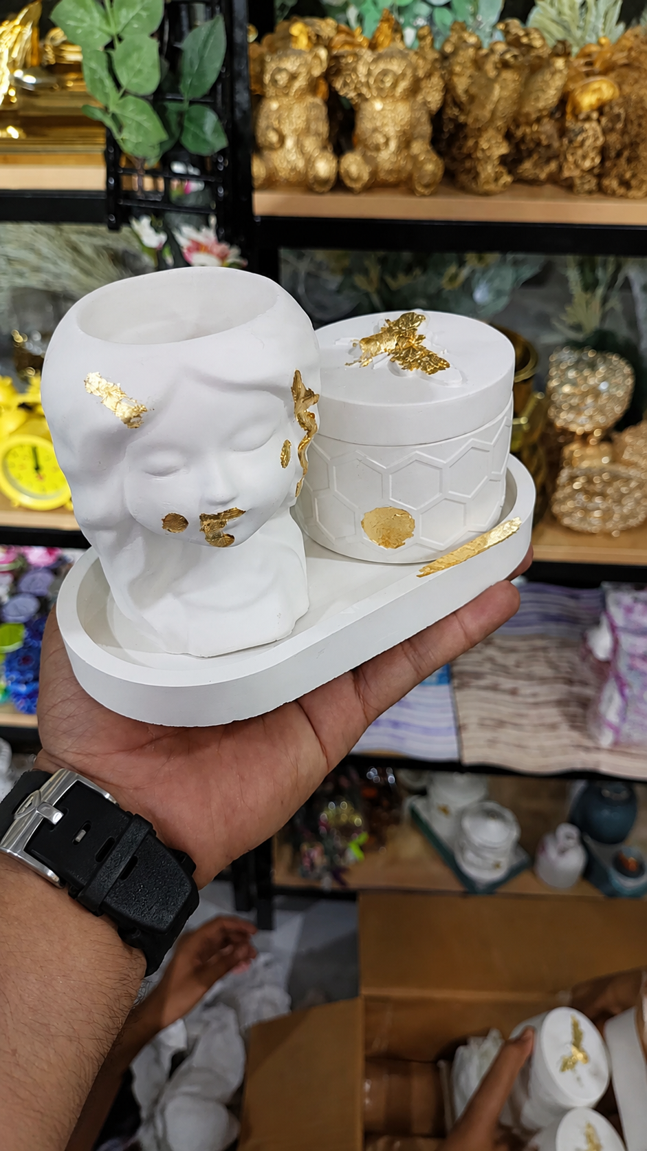 Elegant White Sculpted Decor Set – Face Vase, Jar & Tray with Gold Leaf Accents