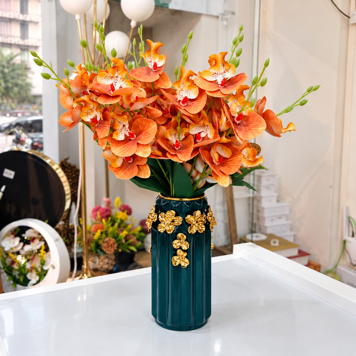 Luxury Gold Floral Decorative Vase Set with Artificial Flowers