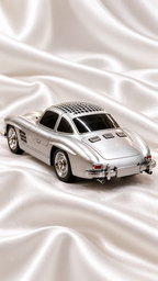 Silver Vintage Car Bluetooth Speaker | Metal Showpiece