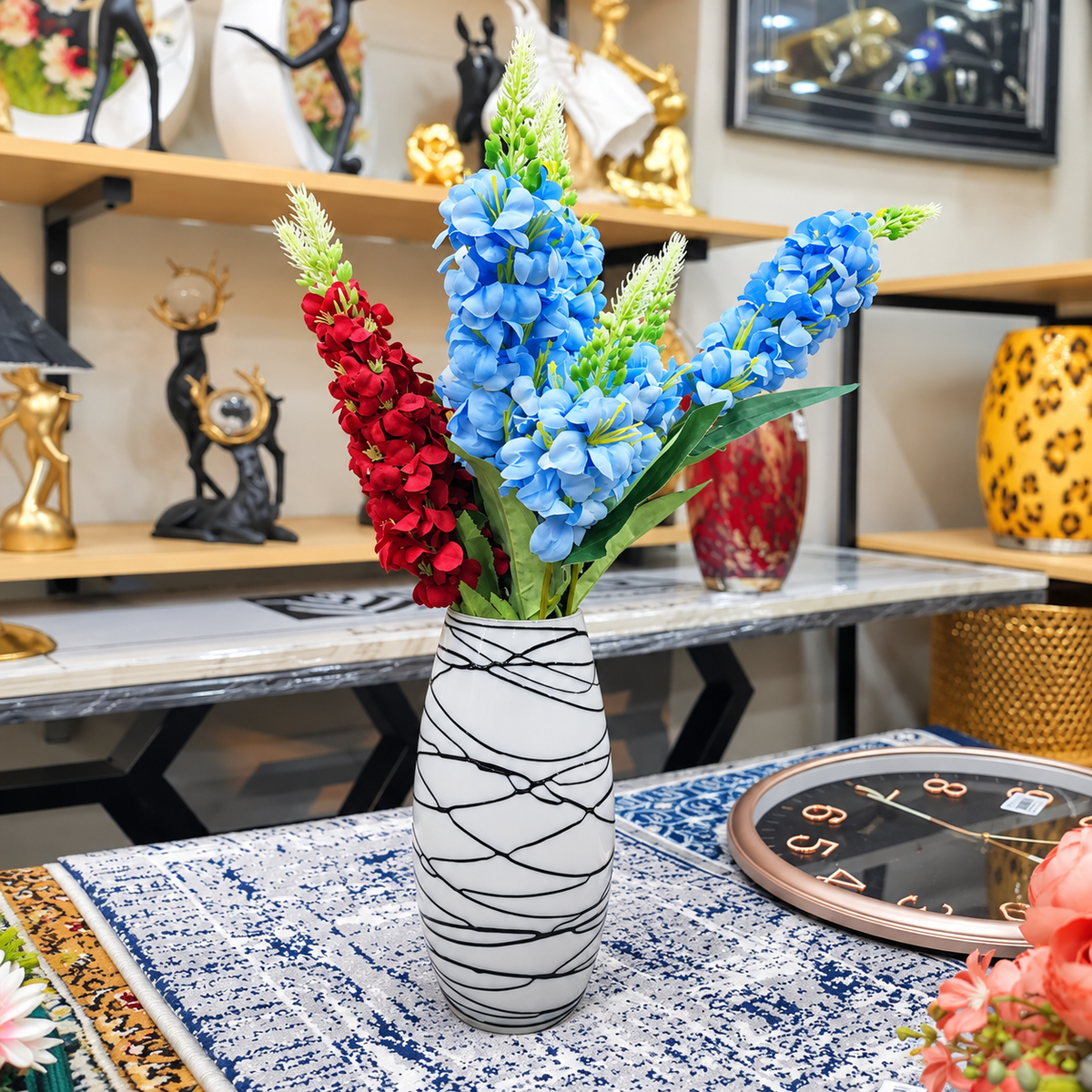 Elegant Artificial Flower Arrangement with Decorative Vase